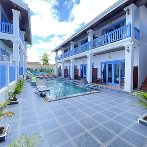 sadakham-royal-view-2.luangprabanghotel.com/